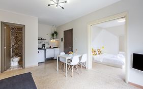 Psirri Place Economy Apartments Centrally Located